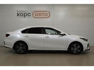 2020 Kia Cerato IV, белый, 1744000 рублей, вид 4