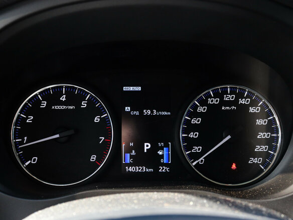 2020 Mitsubishi Outlander III Рестайлинг 3, коричневый, 1907000 рублей - вид 8