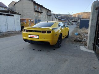 2010 Chevrolet Camaro V, жёлтый, 1500000 рублей, вид 3