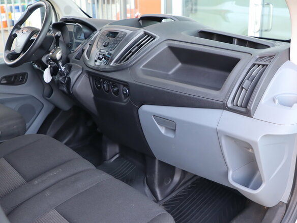 2017 Ford Transit, белый, 1650000 рублей - вид 16