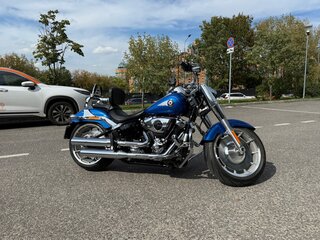 2025 Harley-Davidson Fat Boy, синий, 2950000 рублей, вид 3