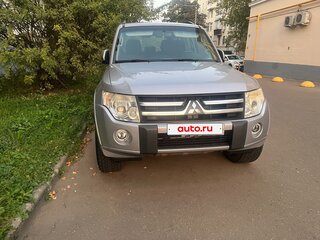 2011 Mitsubishi Pajero IV, серебристый, 1850000 рублей, вид 1