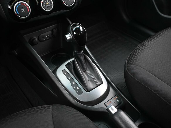 2015 Kia Rio 6-speed III, голубой, 1324000 рублей - вид 21
