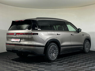 2026 Volkswagen ID.Era 9X 65.2 kWh, бежевый, 11550000 рублей, вид 4