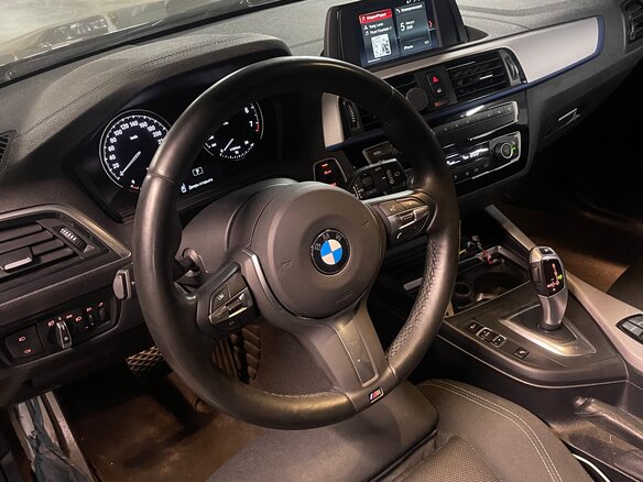 2019 BMW 1 серии 118i II (F20/F21) Рестайлинг 2, чёрный - вид 7