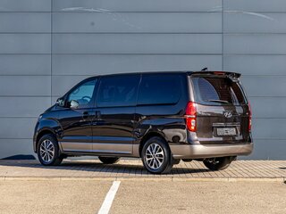 2018 Hyundai Grand Starex I Рестайлинг 2, коричневый, 3195000 рублей, вид 4