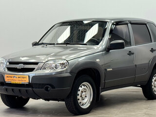 2016 Chevrolet Niva I Рестайлинг, серый, 575000 рублей, вид 1