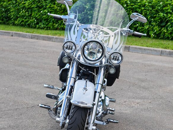 2006 Harley-Davidson Softail Deluxe, белый, 2100000 рублей - вид 17