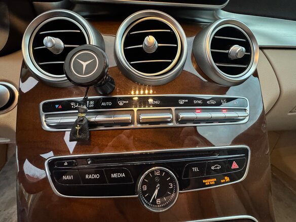2015 Mercedes-Benz C-Класс 250 IV (W205), белый, 2400000 рублей - вид 16