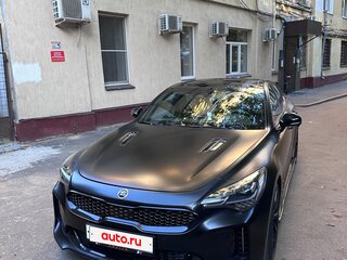 2022 Kia Stinger I Рестайлинг, чёрный, 3900000 рублей, вид 1