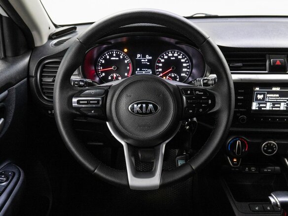 2018 Kia Rio X-Line IV, белый, 999000 рублей - вид 17