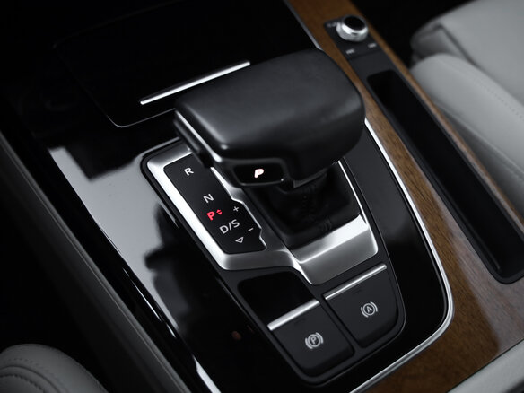 2021 Audi Q5 45 TFSI II (FY) Рестайлинг, чёрный, 3999000 рублей - вид 19