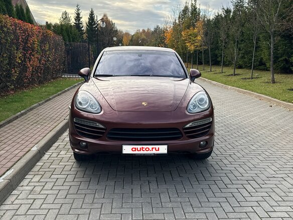 2012 Porsche Cayenne Diesel II (958), коричневый, 2450000 рублей - вид 2
