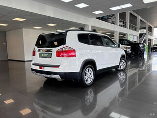 2013 Chevrolet Orlando I, белый, 1065000 рублей, вид 2