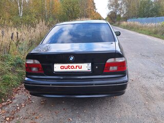 2002 BMW 5 серии 525i IV (E39) Рестайлинг, чёрный, 950000 рублей, вид 3