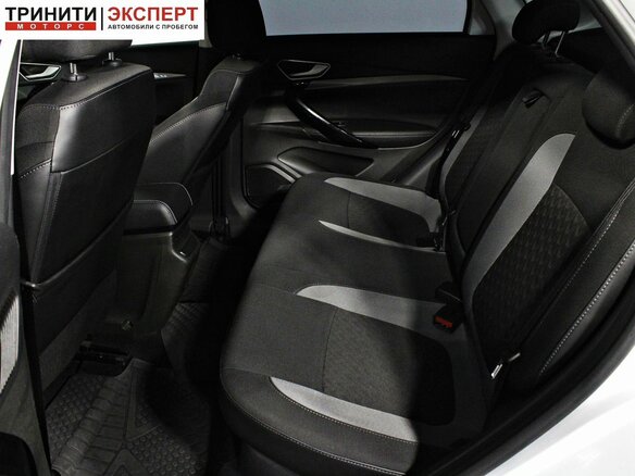 2024 Lada (ВАЗ) Vesta I Рестайлинг (NG), белый - вид 15