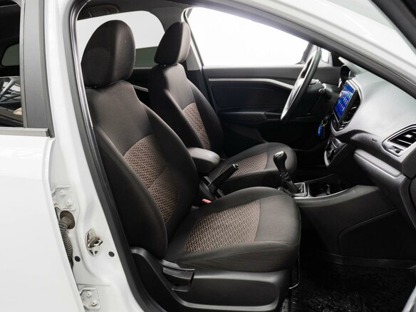 2018 Lada (ВАЗ) Vesta SW I, белый, 888000 рублей - вид 7