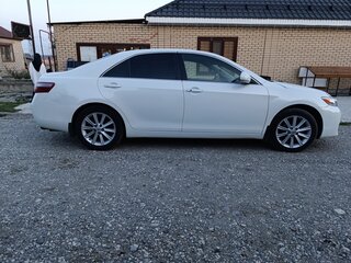 2010 Toyota Camry VI (XV40) Рестайлинг, белый, 899000 рублей, вид 4