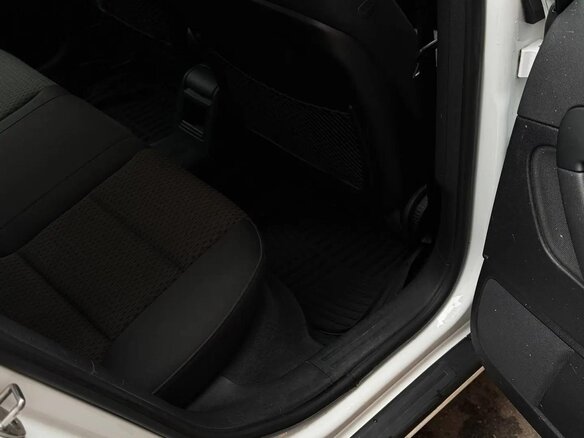 2012 Audi A3 II (8P) Рестайлинг 2, белый, 600000 рублей - вид 5