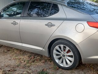 2013 Kia Optima III Рестайлинг, серый, 1350000 рублей, вид 1