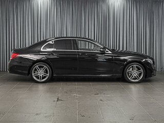 2019 Mercedes-Benz E-Класс 200 V (W213, S213, C238), чёрный, 3098000 рублей, вид 5