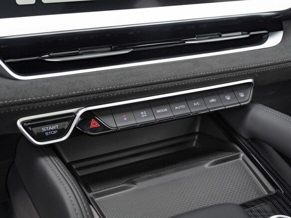 2026 Geely Monjaro I Рестайлинг, чёрный, 4954990 рублей - вид 17