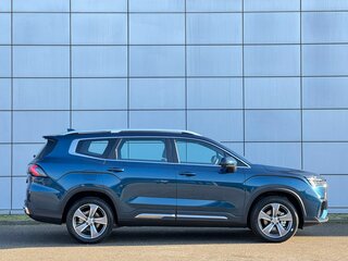 2026 Geely Okavango I Рестайлинг, синий, 4025990 рублей, вид 5