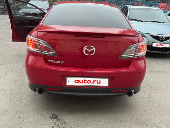 2008 Mazda 6 II (GH), красный, 550000 рублей - вид 2