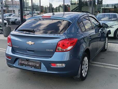 2013 Chevrolet Cruze I Рестайлинг, синий, 580000 рублей, вид 5