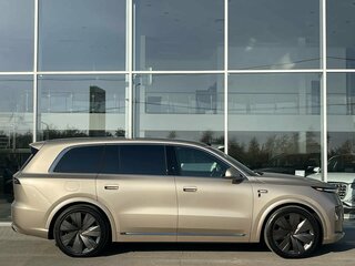 2026 Li Auto (Lixiang) L9 II, золотистый, 13300000 рублей, вид 5