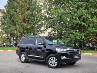 2019 Toyota Land Cruiser 200 Series Рестайлинг 2, чёрный, 5699000 рублей, вид 1