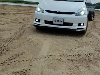 2004 Toyota Wish I, белый, 799999 рублей, вид 5