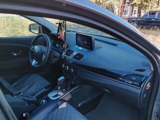 2011 Renault Megane III, серый, 720000 рублей, вид 4