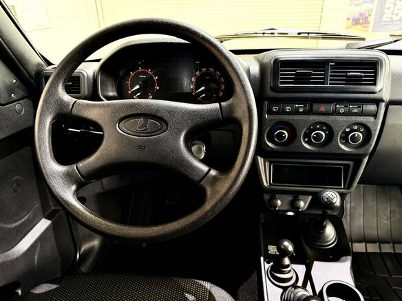 2026 Lada (ВАЗ) Niva Legend I, чёрный - вид 7