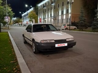 1988 Mazda 626 III (GD), белый, 150000 рублей, вид 1
