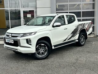 2021 Mitsubishi L200 V Рестайлинг, белый, 2600000 рублей, вид 1