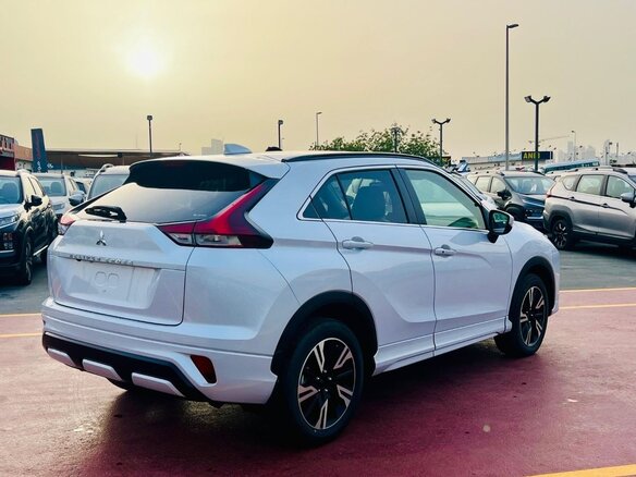 2026 Mitsubishi Eclipse Cross I Рестайлинг, белый, 3000333 рублей - вид 4
