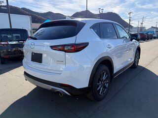2023 Mazda CX-5 II Рестайлинг, белый, 2311000 рублей, вид 4