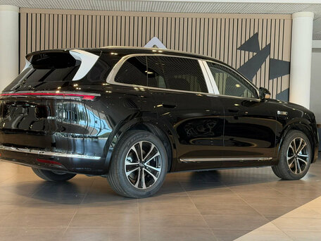 2026 Aito M7 53.4 kWh II, чёрный, 8350000 рублей, вид 2