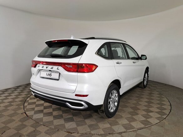 2026 Haval M6 II, белый - вид 2