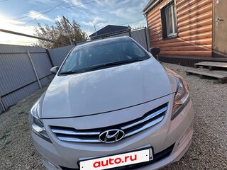 2014 Hyundai Solaris I Рестайлинг, бежевый, 1050000 рублей, вид 2