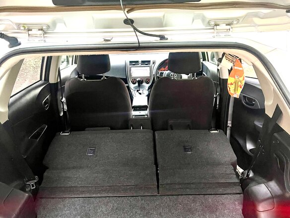 2012 Toyota Ractis II, серый - вид 7
