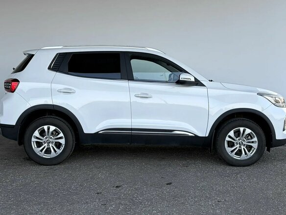 2023 Chery Tiggo 4 Pro I, белый - вид 3