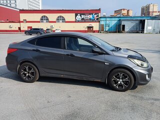 2011 Hyundai Solaris I, серый, 620000 рублей, вид 2