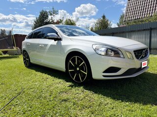 2013 Volvo V60 I, белый, 2600000 рублей, вид 4