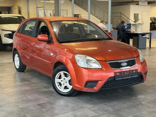 2011 Kia Rio II Рестайлинг, оранжевый, 525000 рублей, вид 3