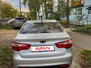 2012 Kia Rio 5-speed III, серебристый, 860000 рублей, вид 5