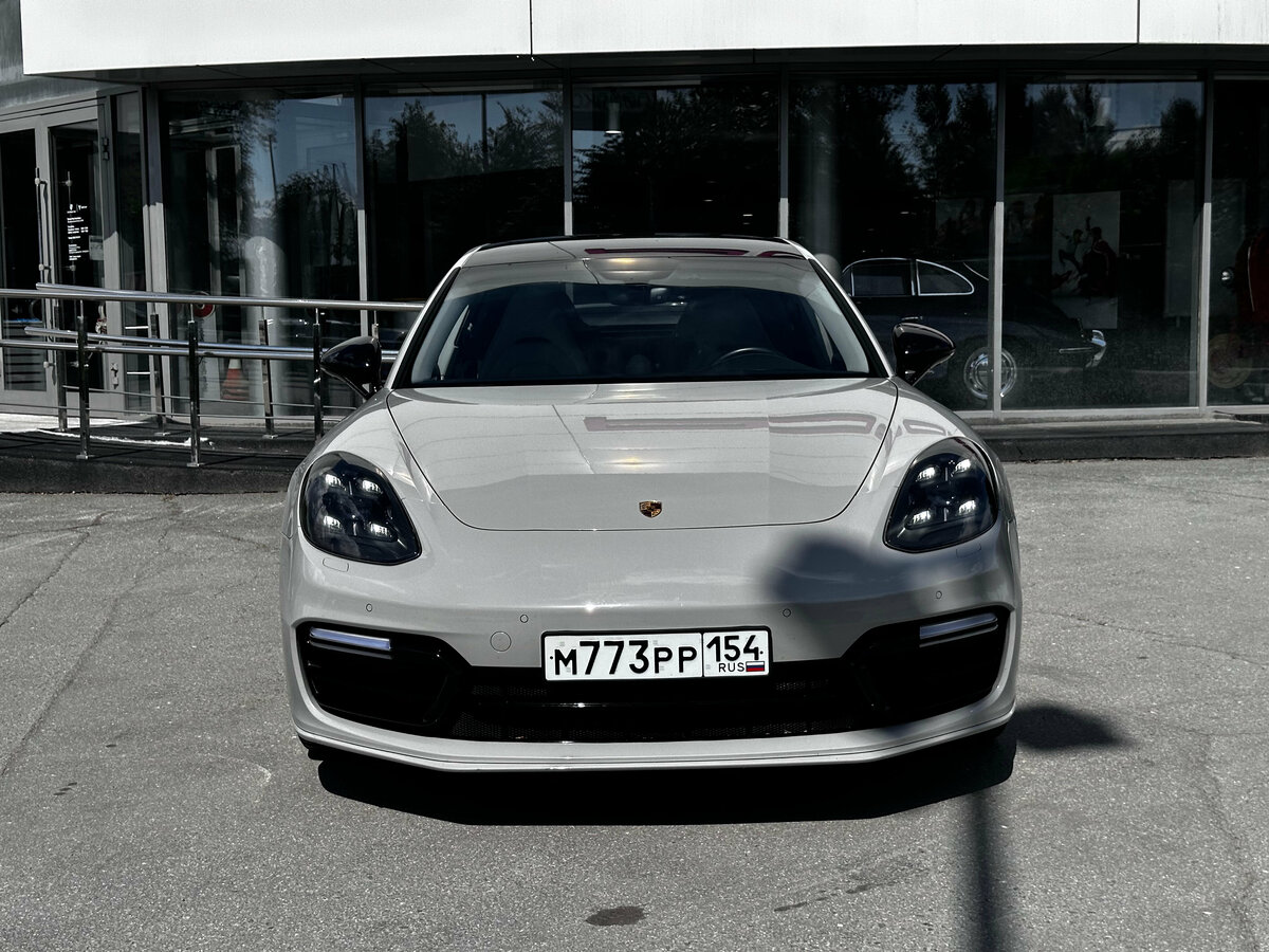 Открыть фотографии: Porsche Panamera II