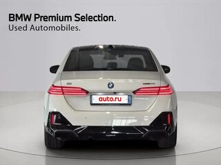 2024 BMW i5 eDrive40, белый, 7345000 рублей, вид 4