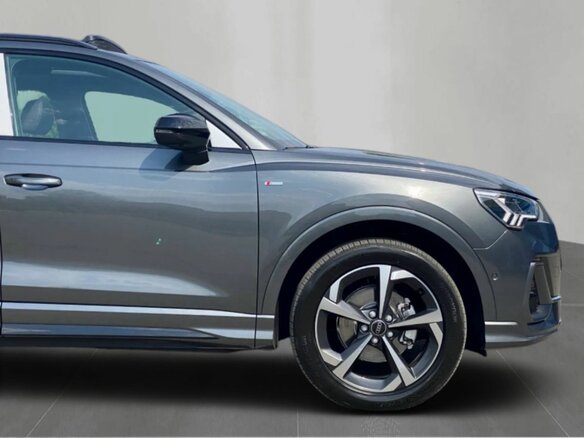 2026 Audi Q3 35 TFSI II (F3), серый - вид 3